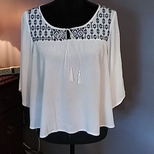 Aeropostale Semi-Sheer Emroidered Tunic. BOHO